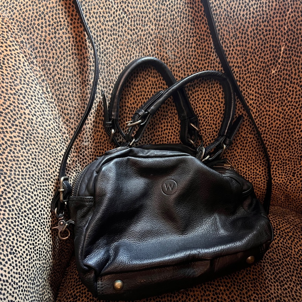 Wanderers Travel St Gallen Handbag - black, 100% leather